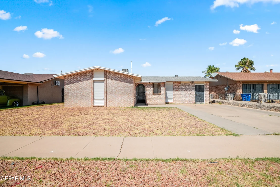 Photo of 5309 PLAINVIEW Drive