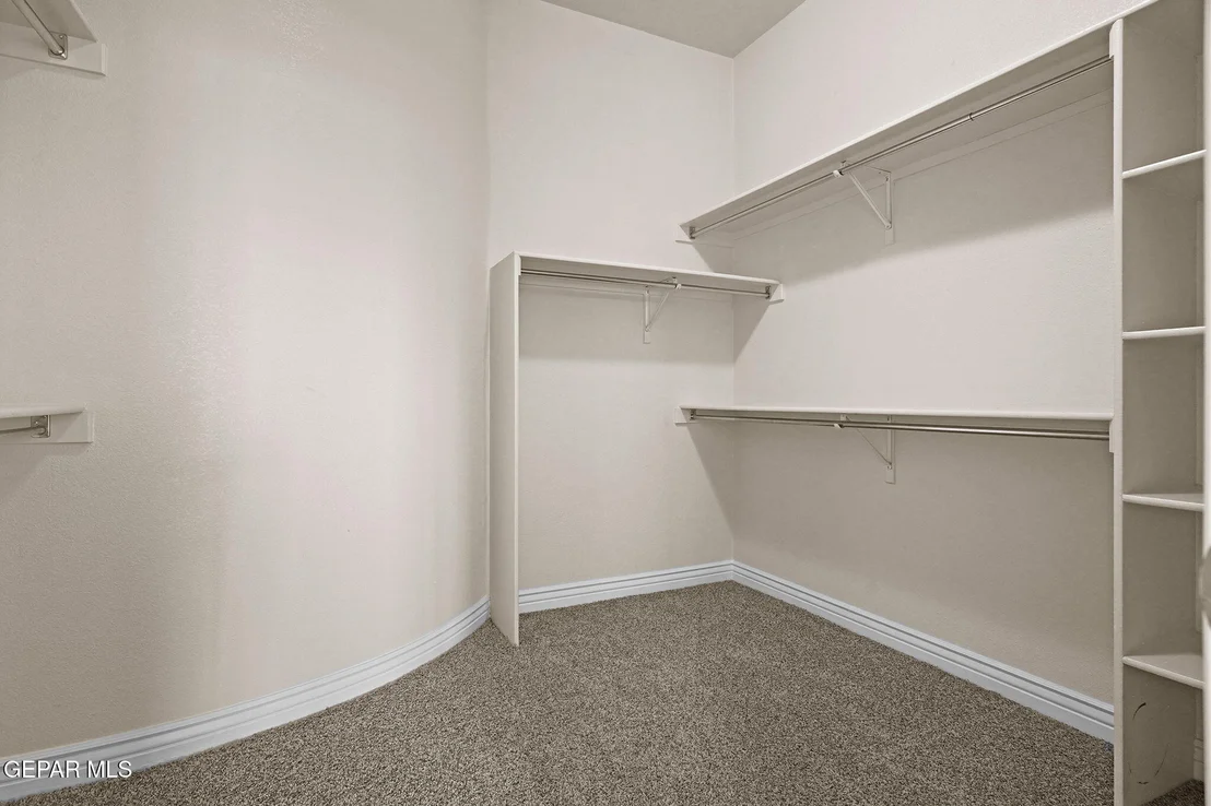 Photo of 5544 GUSTAVO MADRID Lane