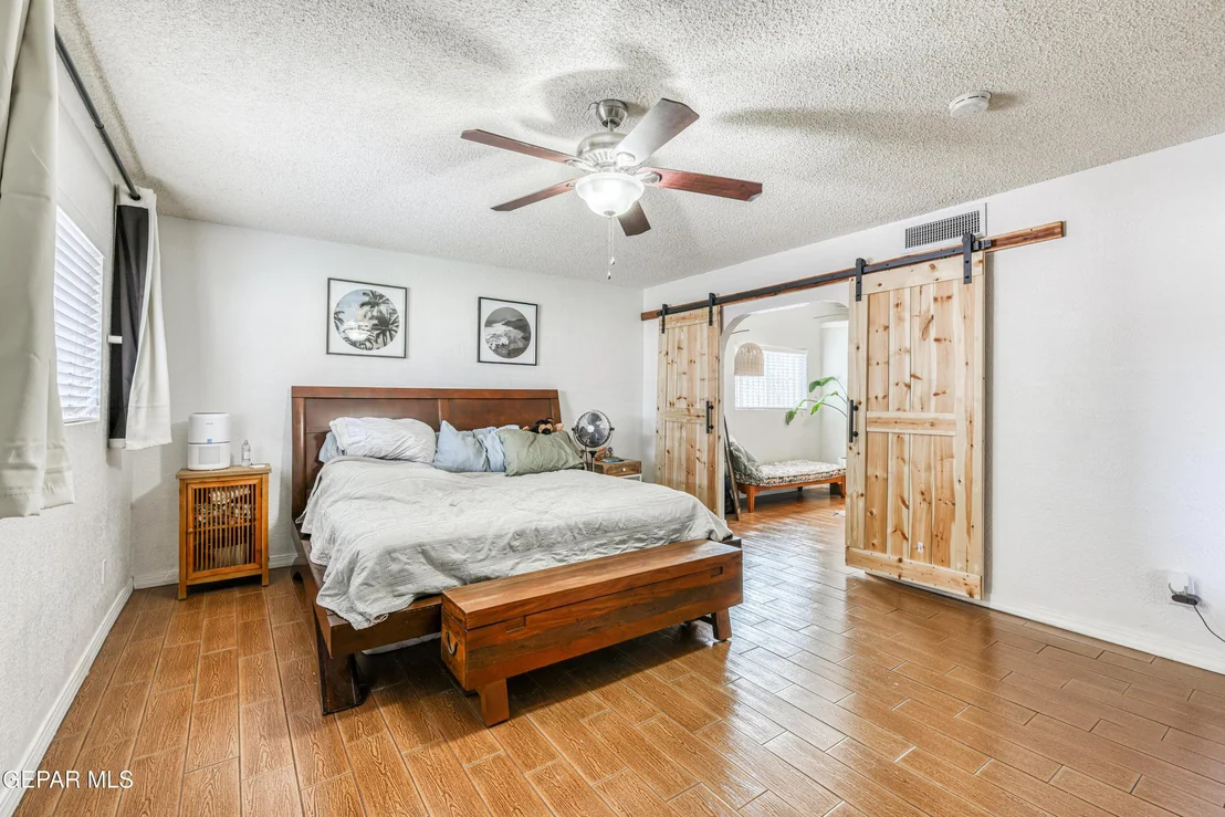 Photo of 11387 BEACH FRONT Drive