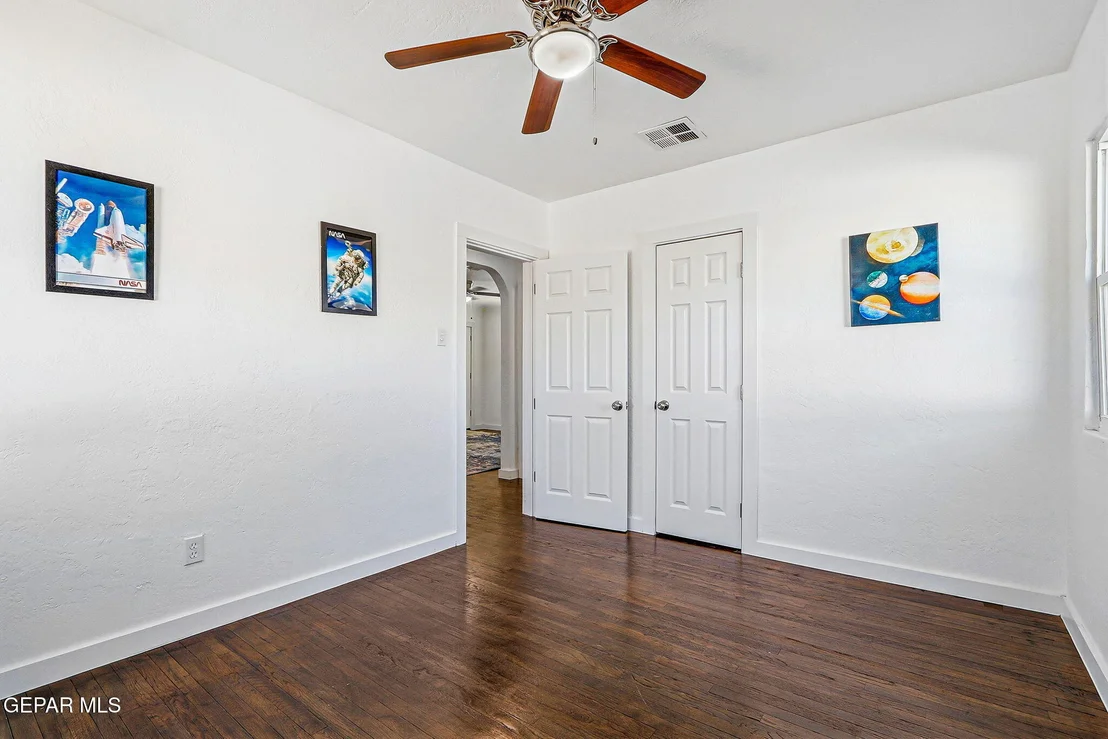 Photo of 228 WOOLDRIDGE Drive