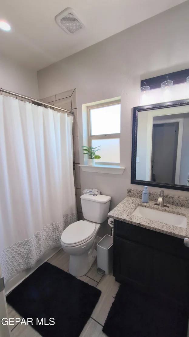 Photo of 987 GRANDEVOLE Drive