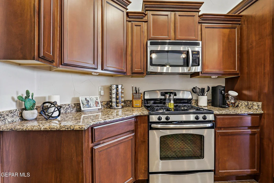 Photo of 14048 RAINBOW POINT Drive