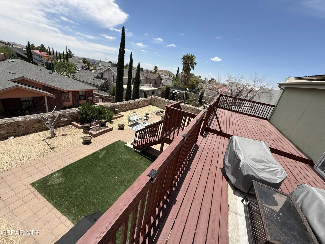 Photo of 7108 CANYON RUN Drive