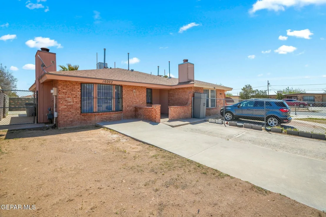 Photo of 10202 Silver Strand Place