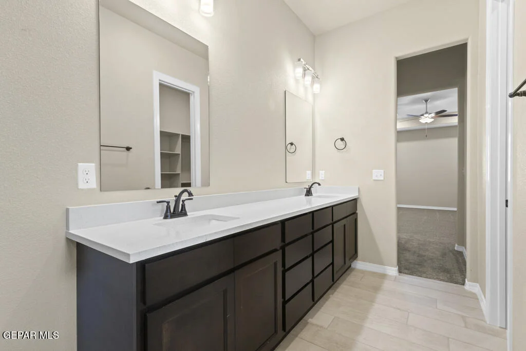Photo of 3724 Model Lane