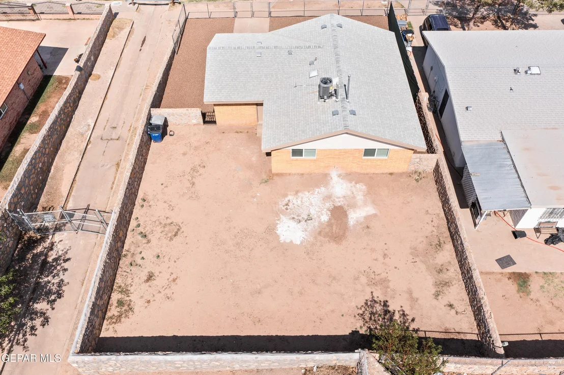 Photo of 222 Caribe Cir Circle