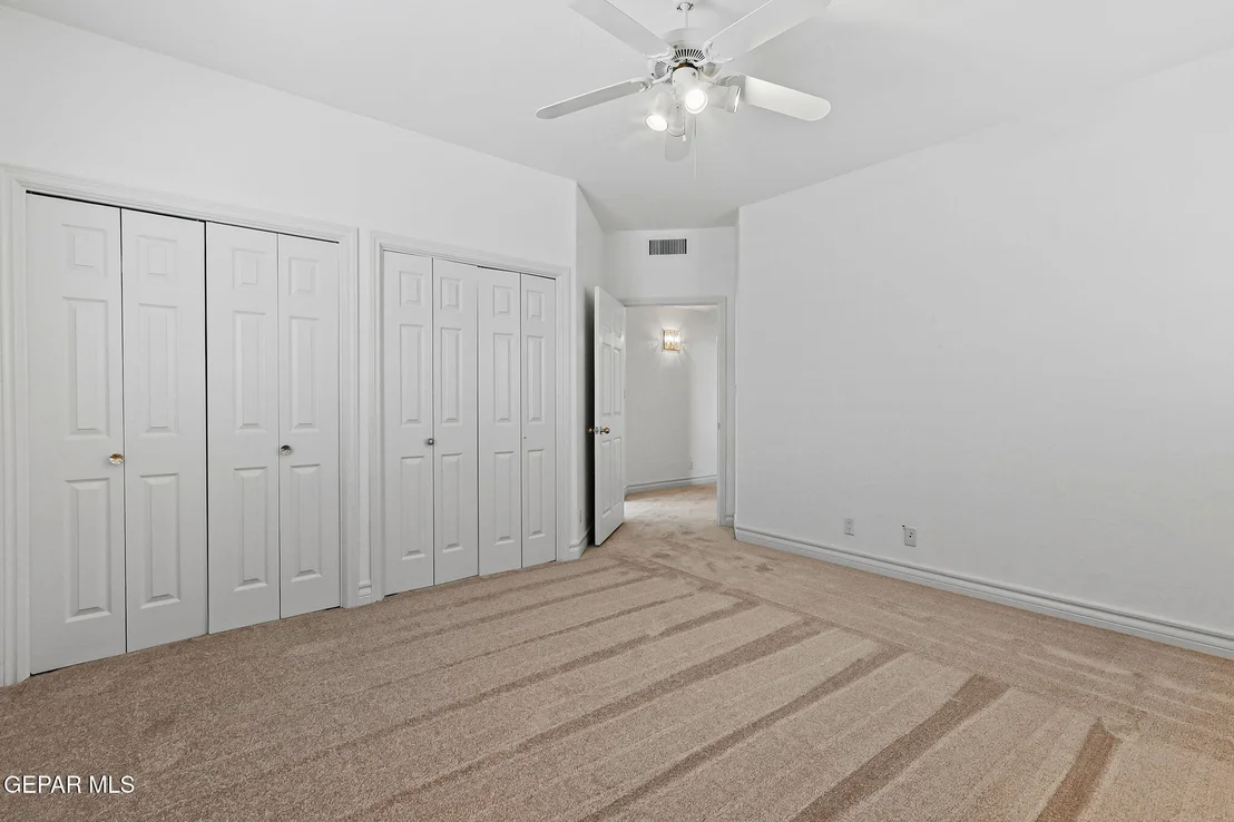 Photo of 5566 Buckley Drive