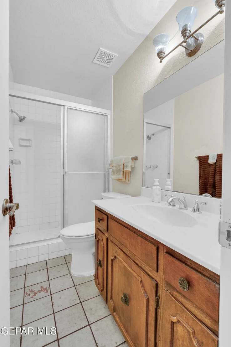 Photo of 425 VALPLANO Drive