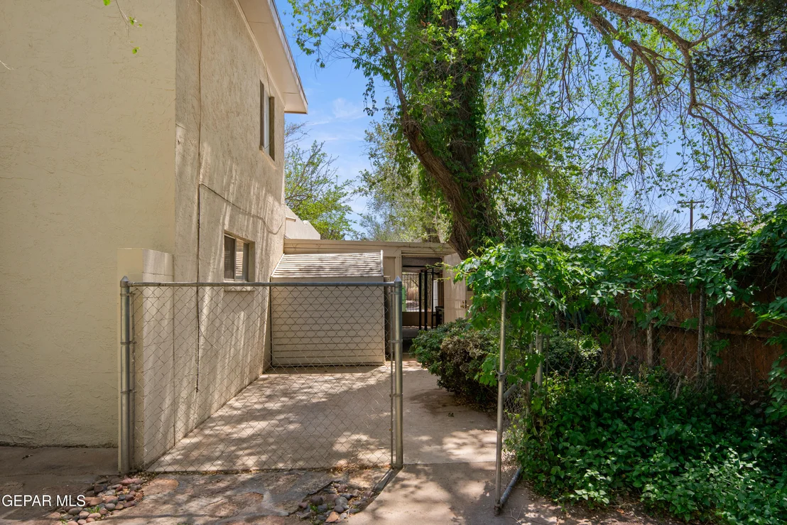Photo of 209 HERMOSA Lane