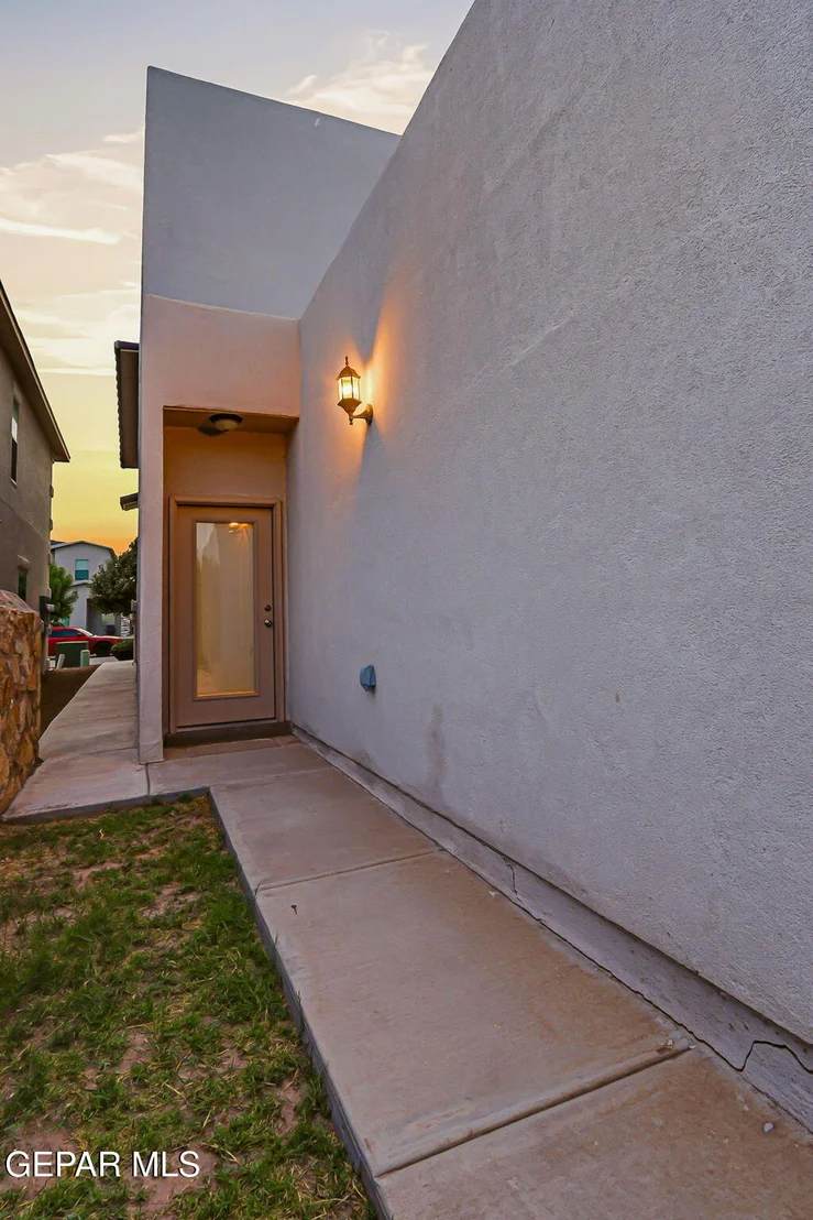 Photo of 6572 HOOP Street