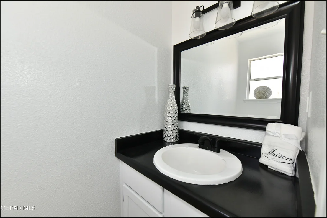 Photo of 315 SUNSET HILLS Drive