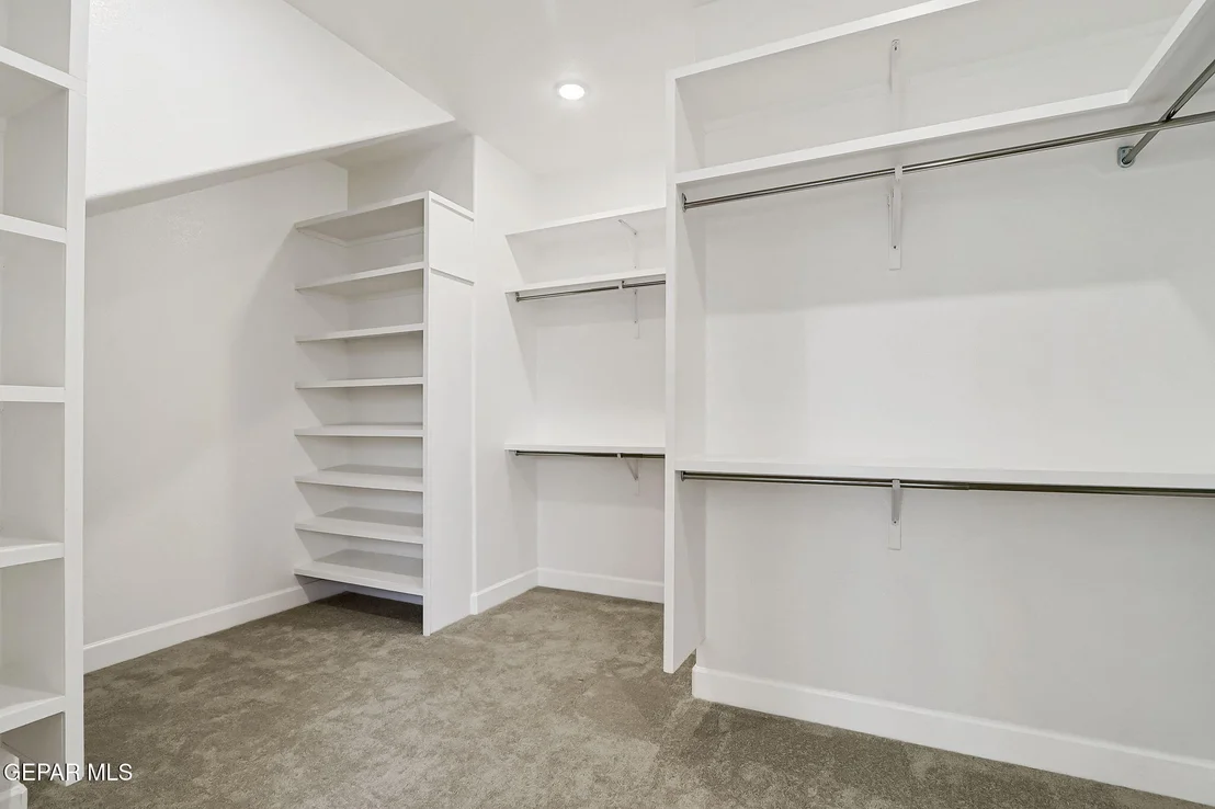 Photo of 7437 CAVESON Road