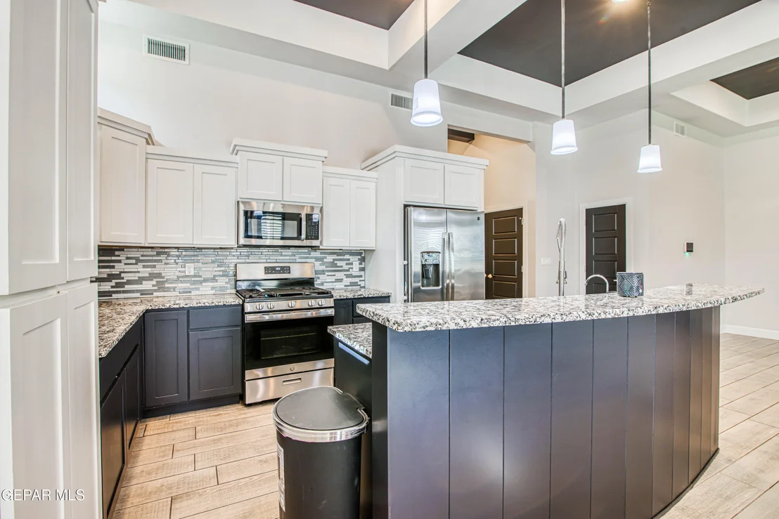 Photo of 12316 DESERT PINE Avenue