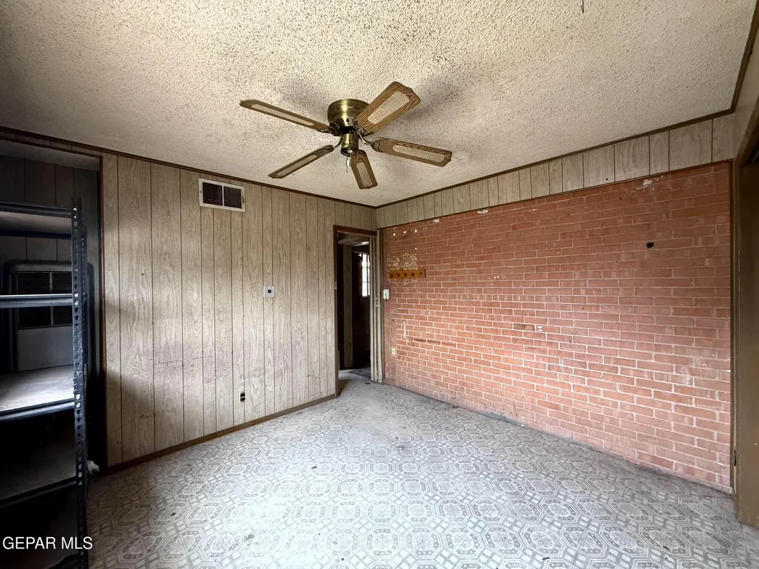 Photo of 228 MANGO Road