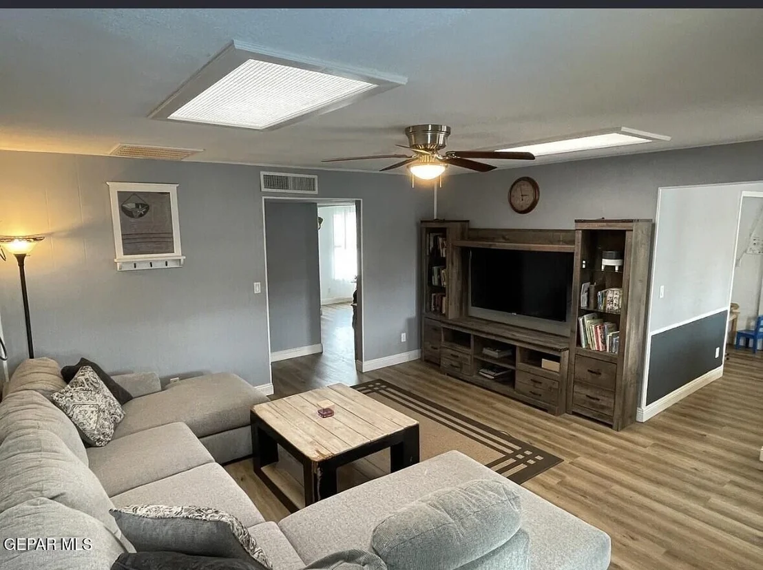 Photo of 1856 MIKE HILL Drive