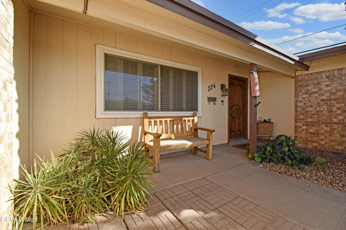 Photo of 224 Lomont Drive