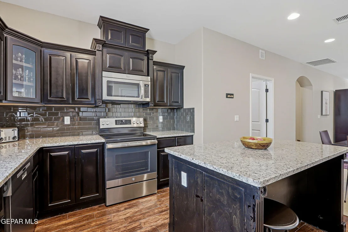 Photo of 7345 SKYROCKET Drive