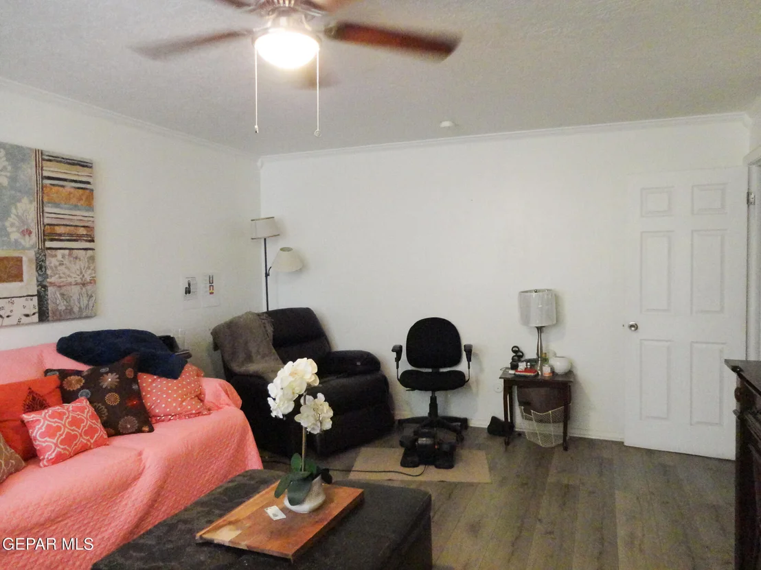 Photo of 624 DE LEON Drive