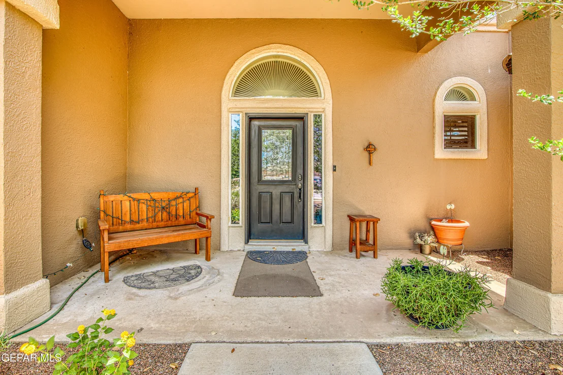 Photo of 5800 ANGEL Street