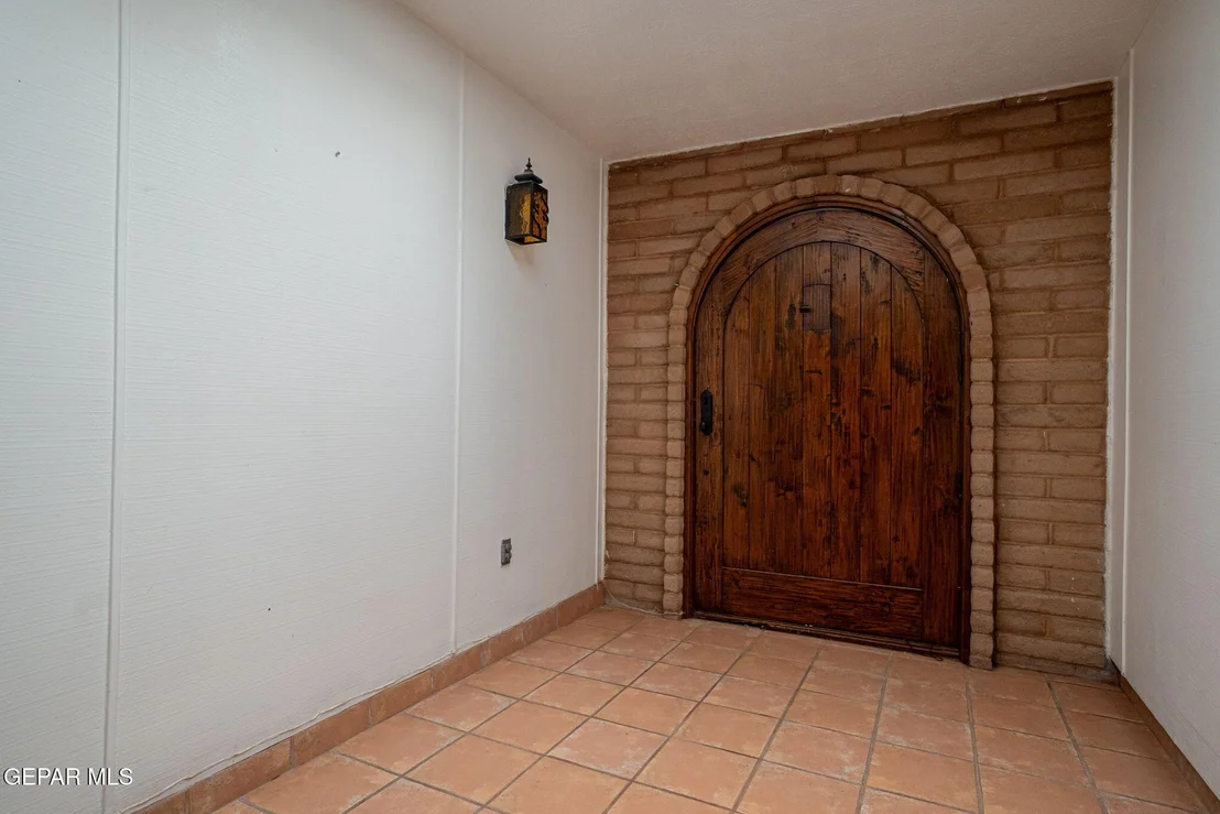 Photo of 4128 LA BRIGADA Lane