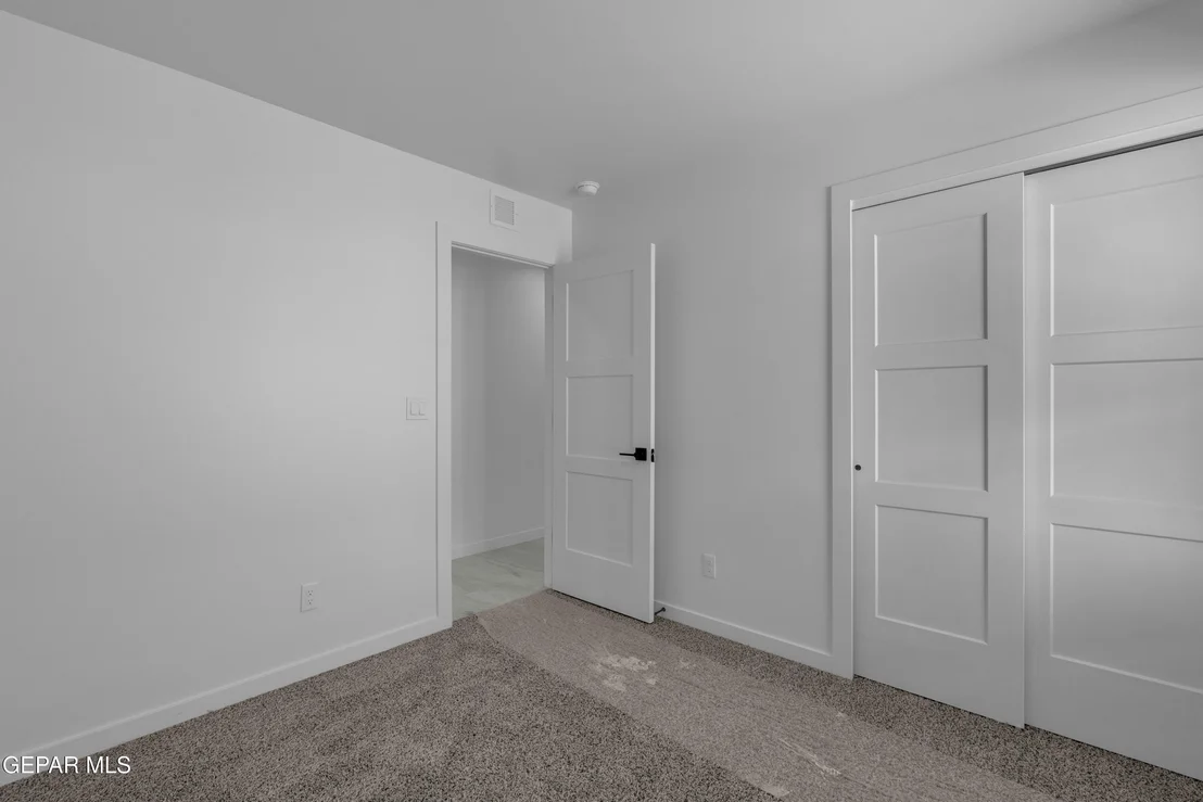 Photo of 3816 Perspective Street