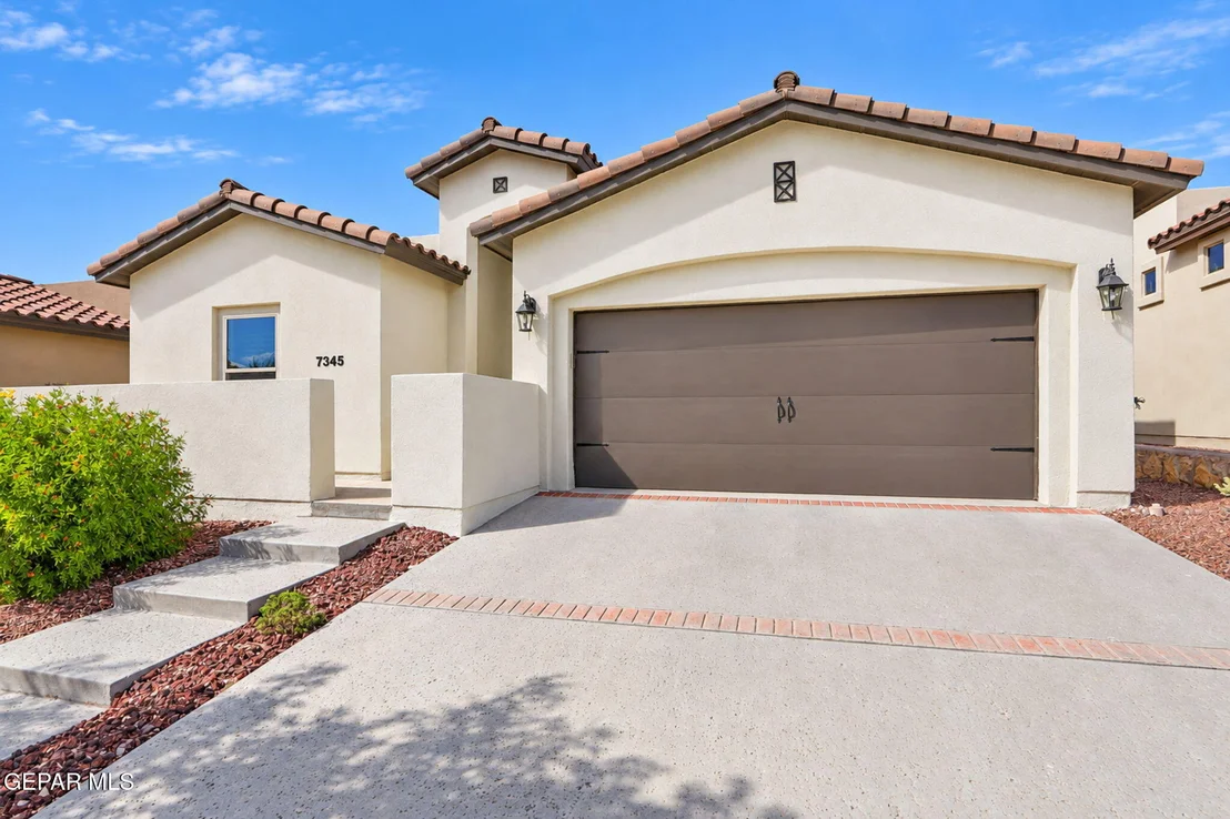 Photo of 7345 SKYROCKET Drive