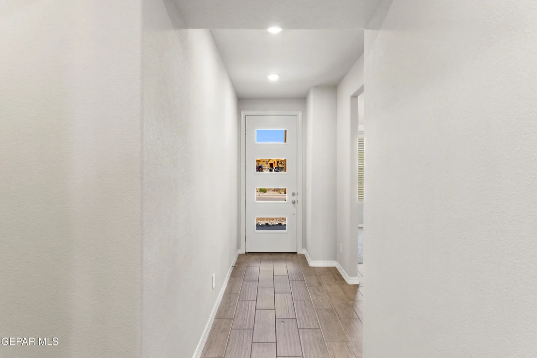 Photo of 624 PASEO DE LA REINA Street