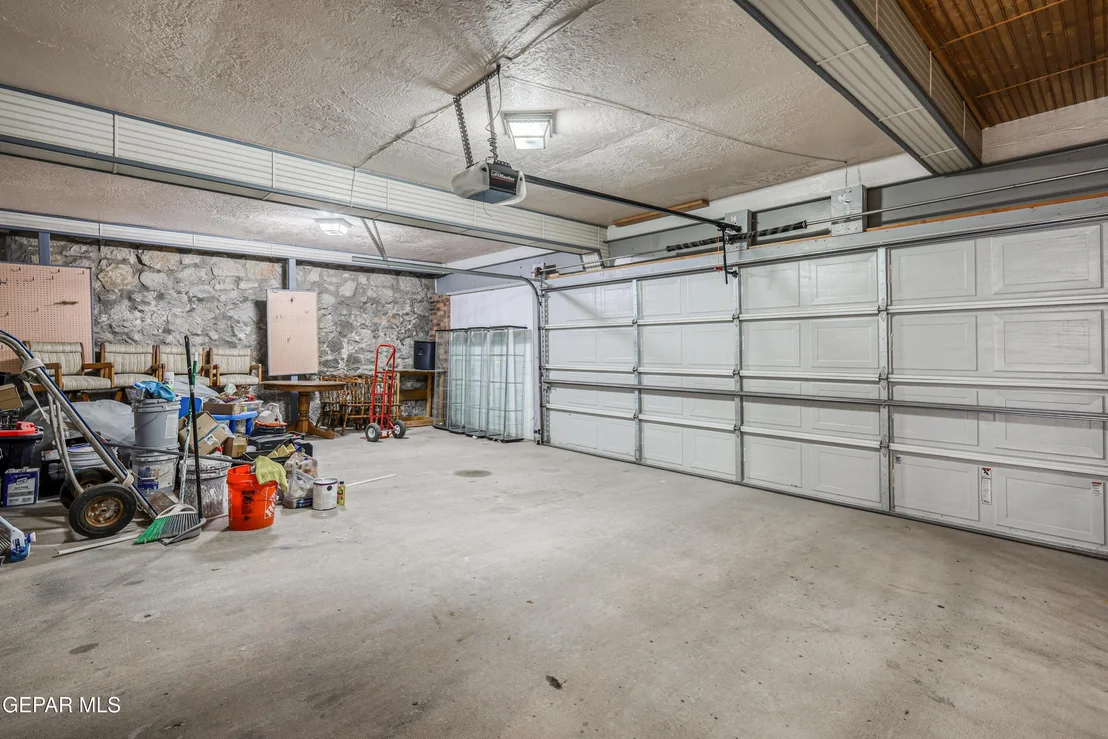 Photo of 704 MCKELLIGON Drive