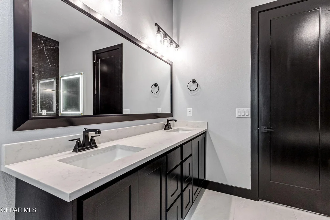 Photo of 6416 CADENCE RIVER Drive