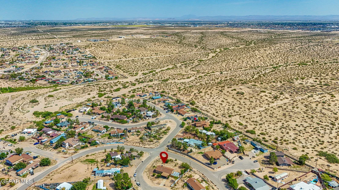 Photo of 1551 SEMINOLE Drive