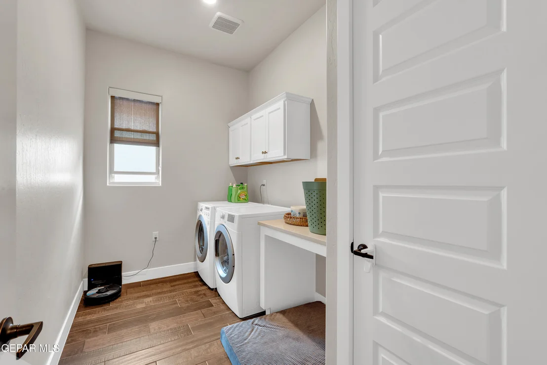 Photo of 2325 Rory Way