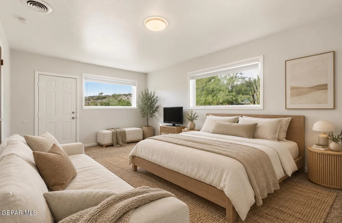 Photo of 224 VIKING Drive
