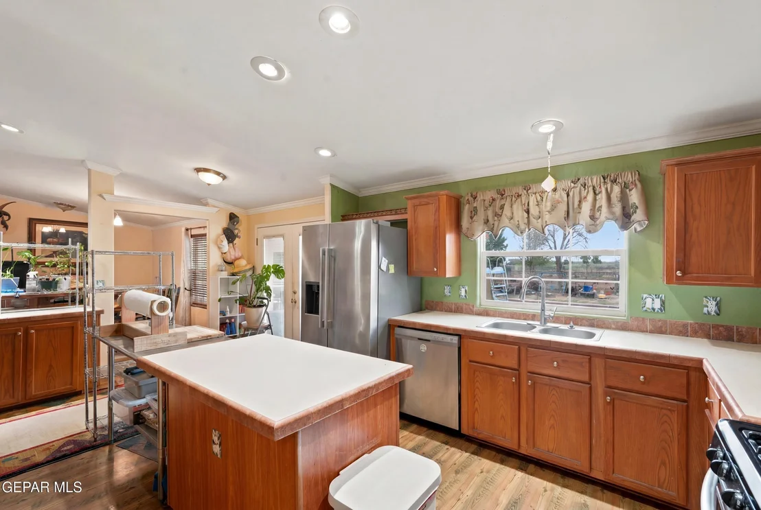 Photo of 516 CHISOM Drive