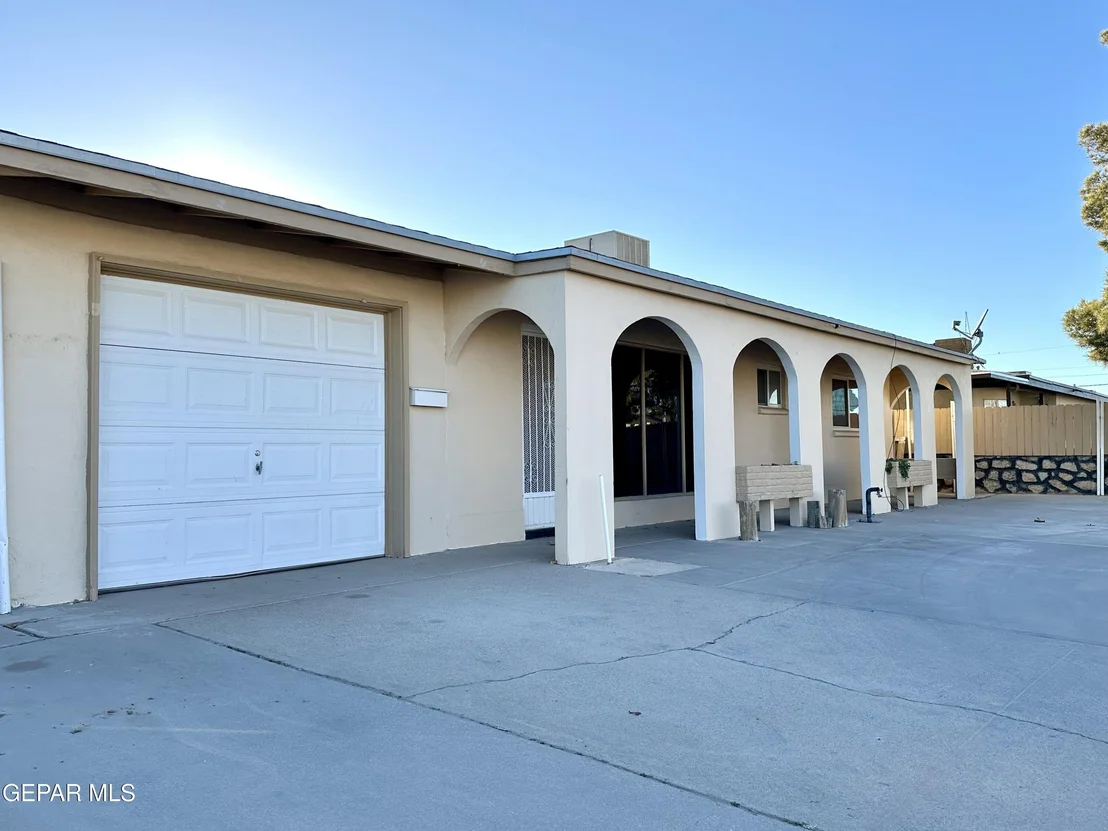 Photo of 7408 WILCOX Drive