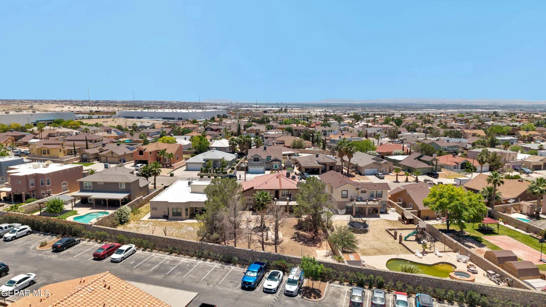 Photo of 12345 KIT CARSON Drive