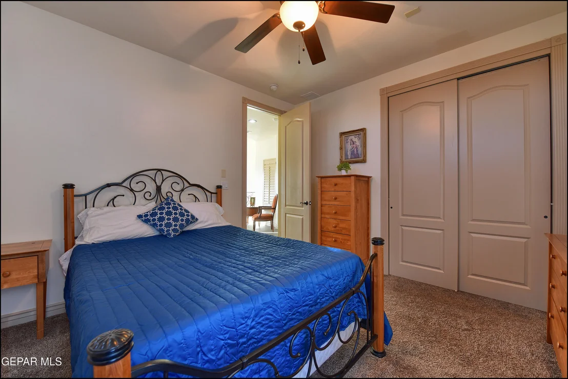 Photo of 5536 RIVER RUN Street