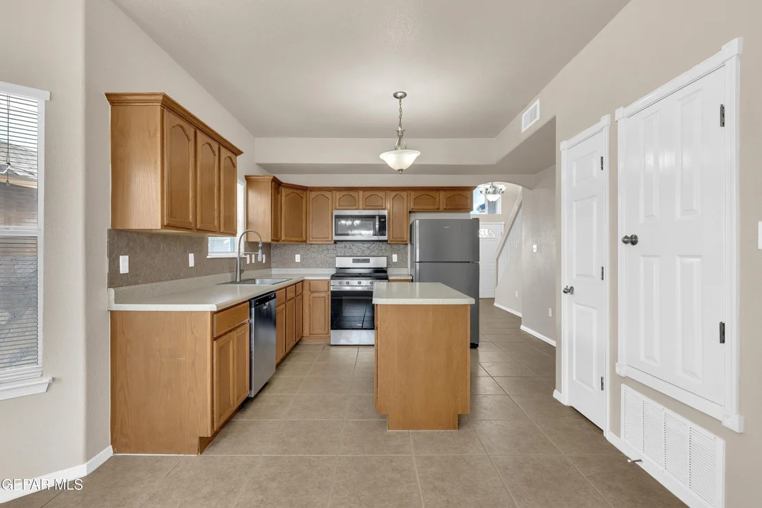 Photo of 14056 Robert Ituarte Drive