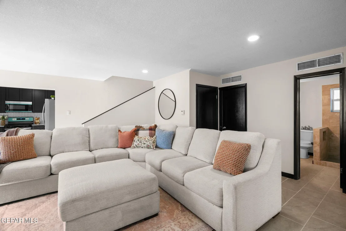 Photo of 5221 Timberwolf Drive