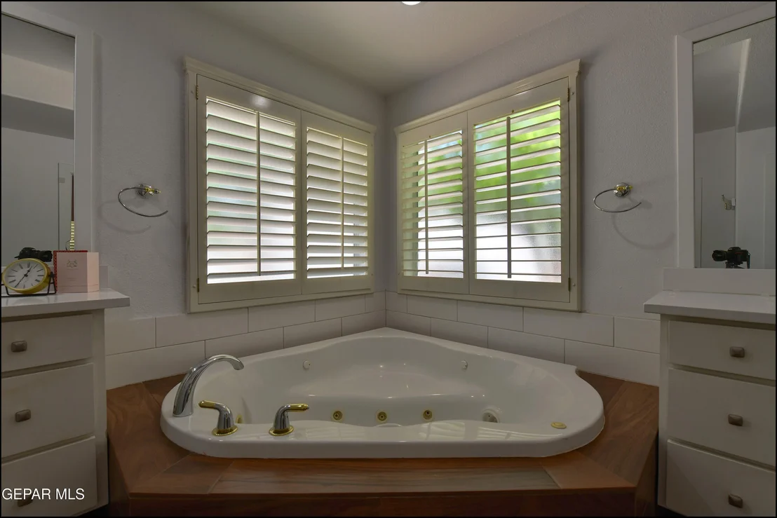 Photo of 4490 SHADOW WILLOW Drive
