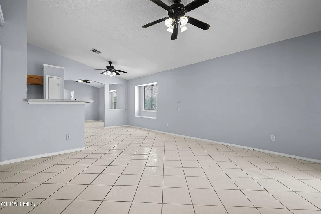 Photo of 11609 BELL TOWER Drive
