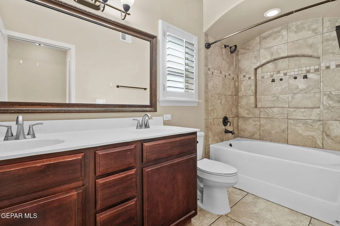 Photo of 3848 LOMA BRISA Drive