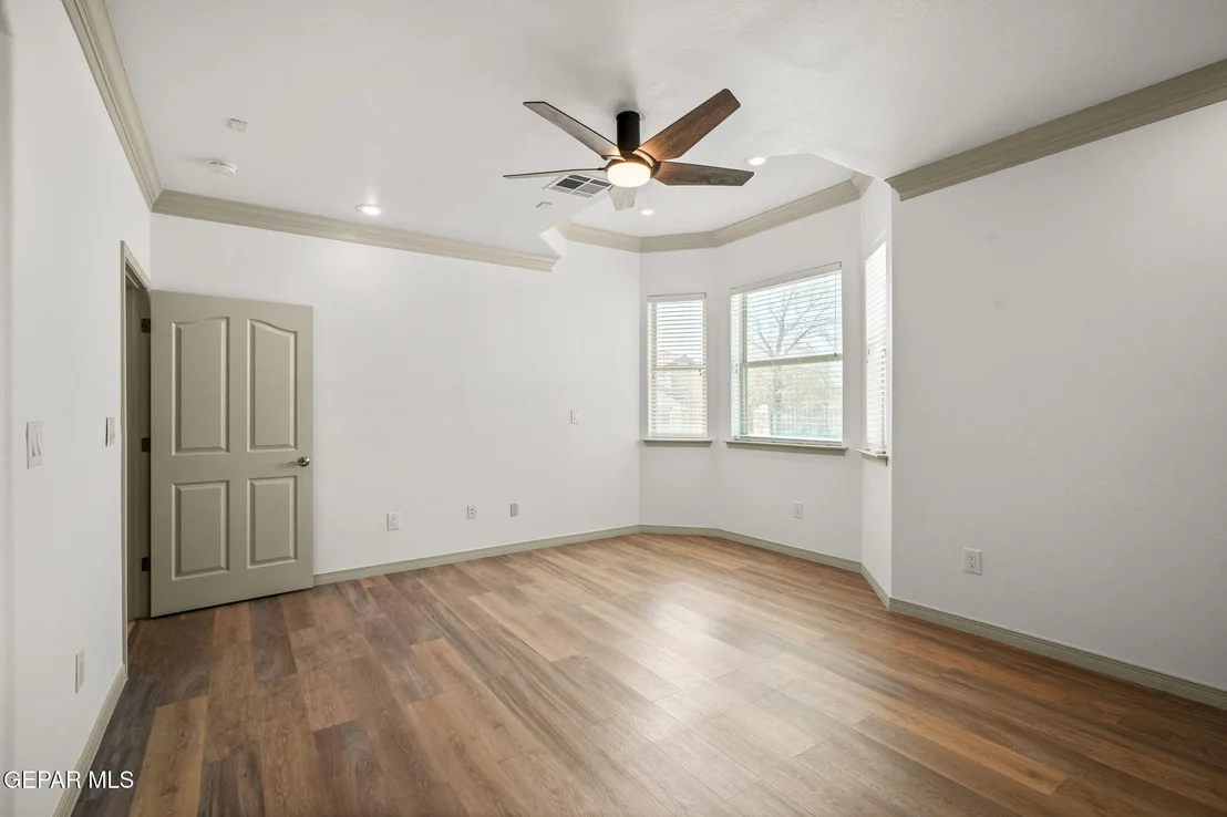 Photo of 6389 FRANKLIN TRAIL Drive