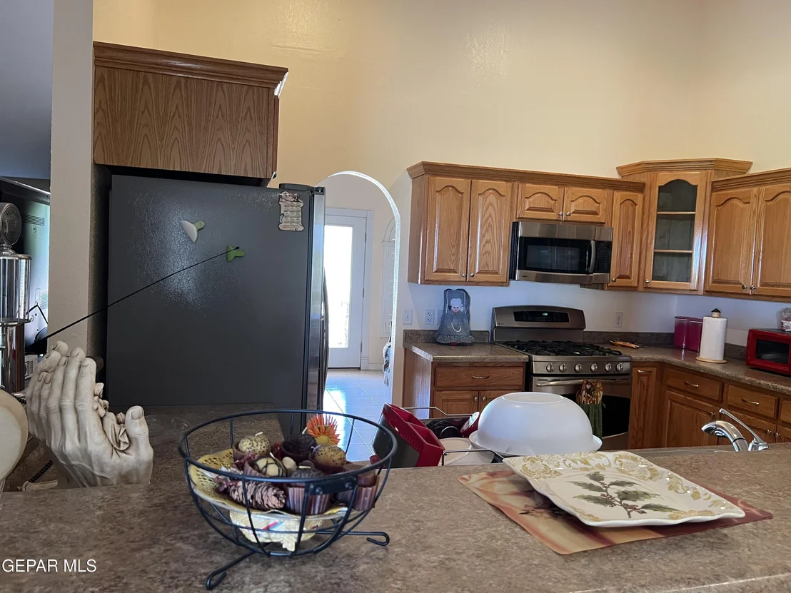 Photo of 225 PEYTON Road