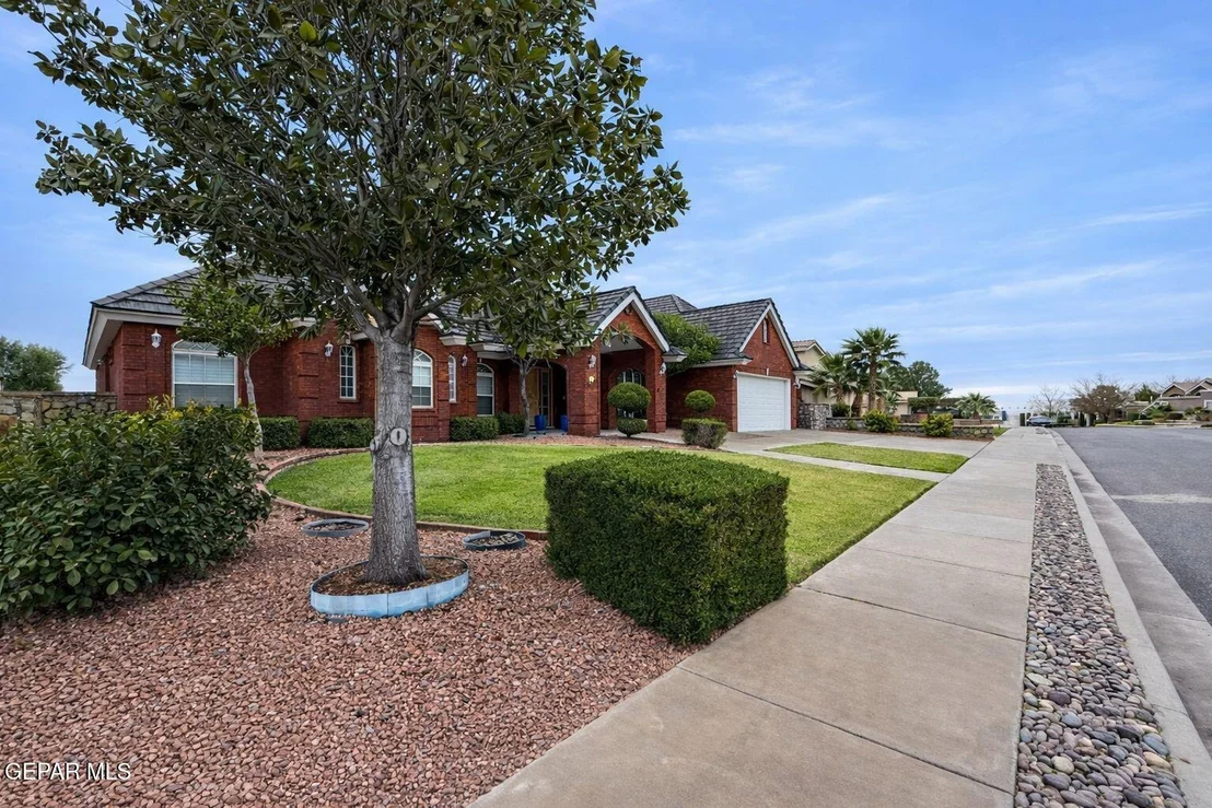 Photo of 5433 Cactus Hill Drive