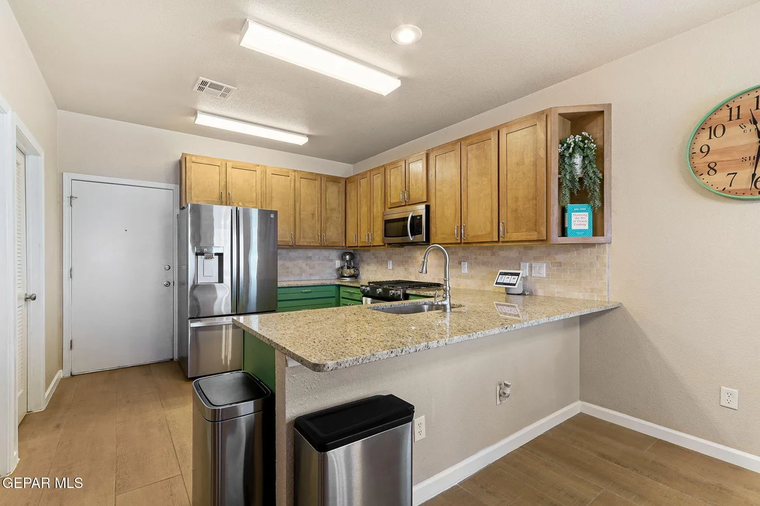 Photo of 7309 MESQUITE FLOR Drive