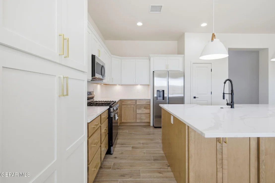 Photo of 13355 Jeff Winton Drive