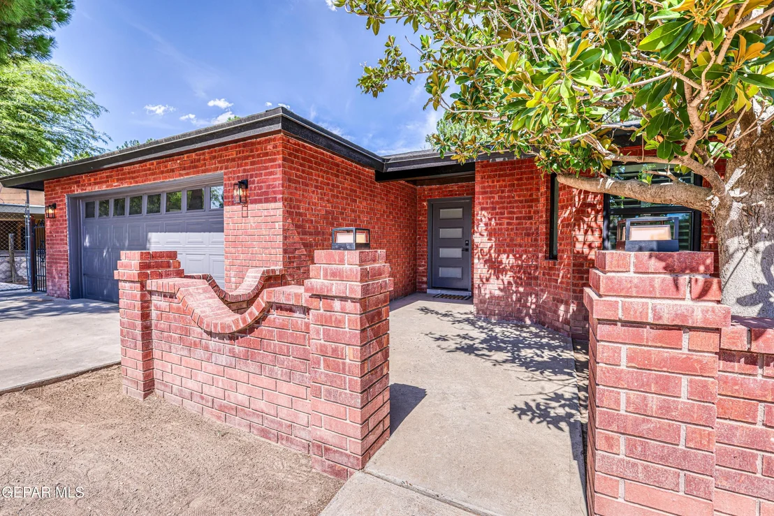 Photo of 6004 Oleaster Drive