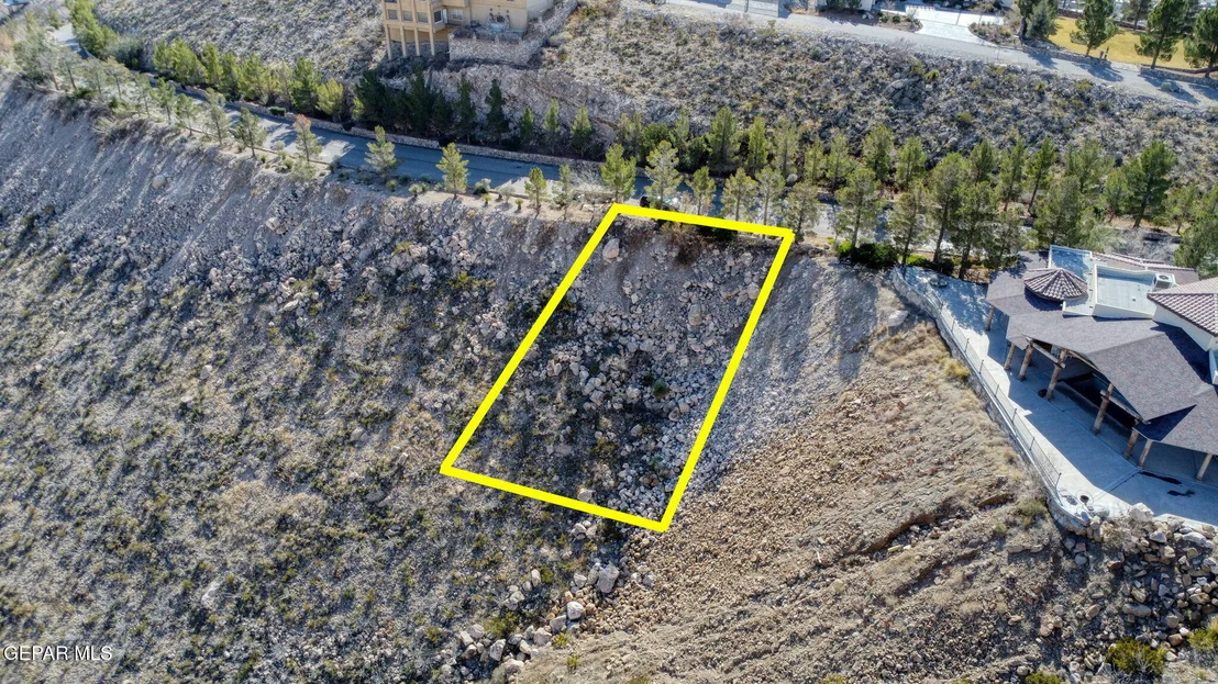 Photo of 40 SIERRA CREST Drive