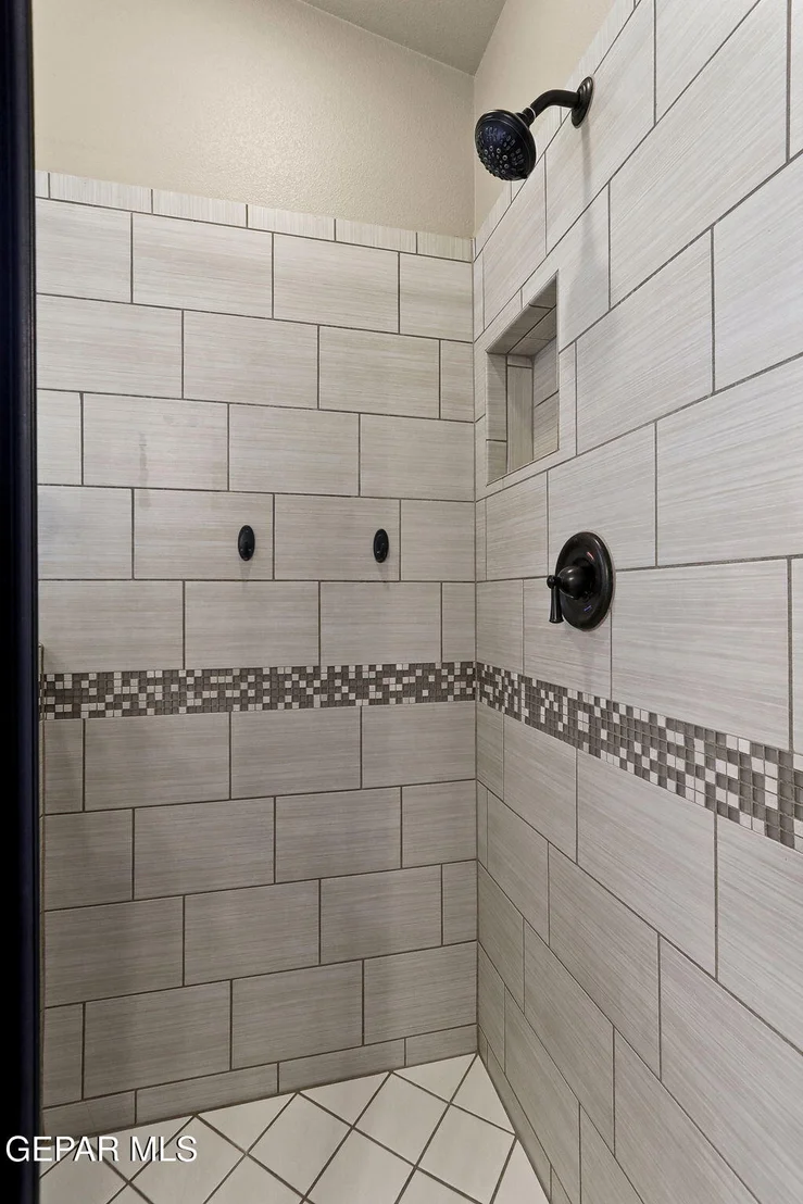 Photo of 7541 WOLF CREEK Drive