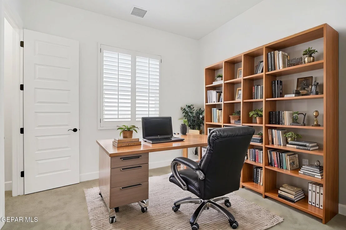 Photo of 7437 CAVESON Road